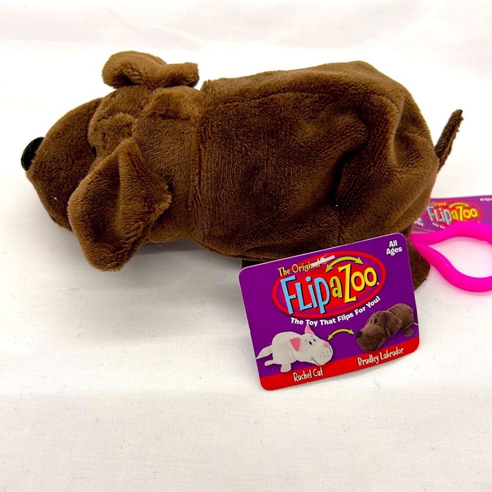 Flipazooo Plush brown Labrador and white cat dangler